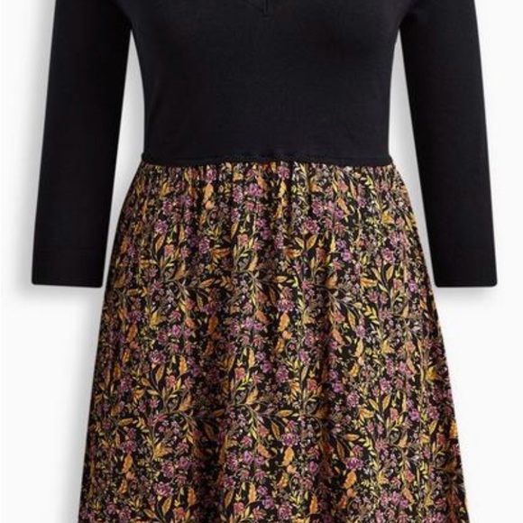 NWT-TORRID VERY CUTE MINI SWEATER KNIT WOVEN DRESS-BUNDLE LIKES FOR A DEAL - Picture 5 of 8